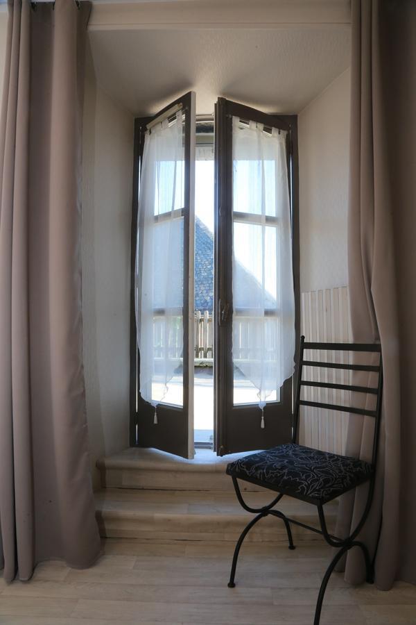 Logis L'ecu De France Hotel Mauriac (Cantal)