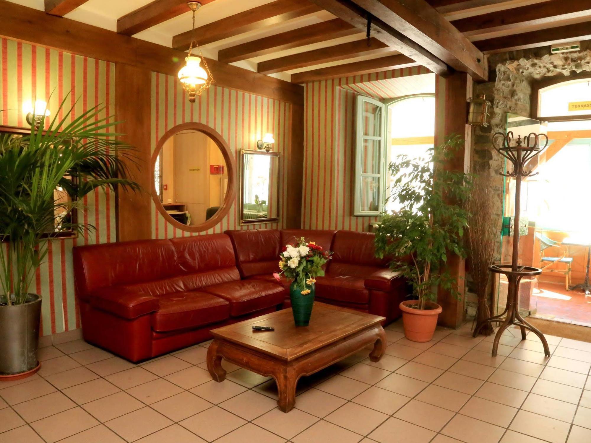 Logis L'ecu De France Hotel Mauriac (Cantal)